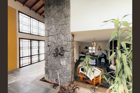 Sala de casa para alugar com 4 quartos, 500m² em Jardim das Samambaias, Jundiaí