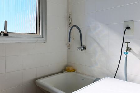 Área de Serviço de apartamento para alugar com 2 quartos, 60m² em Jardim Monte Kemel, São Paulo