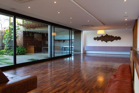 Sala de casa de condomínio à venda com 5 quartos, 458m² em Jardim dos Estados, São Paulo