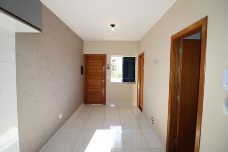 Casa de Condomínio para alugar com 2 quartos, 48m² em Itaquera, São Paulo