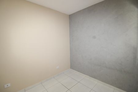 Casa de Condomínio para alugar com 2 quartos, 48m² em Itaquera, São Paulo