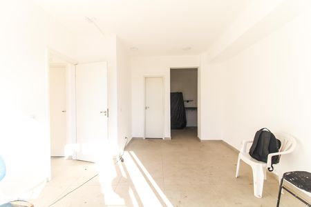 Apartamento à venda com 44m², 2 quartos e 1 vaga Apartamento à venda com 44m², 2 quartos e 1 vagaÁrea comum - Salão de festas