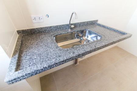 Apartamento à venda com 44m², 2 quartos e 1 vaga Apartamento à venda com 44m², 2 quartos e 1 vagaCozinha e Área de Serviço