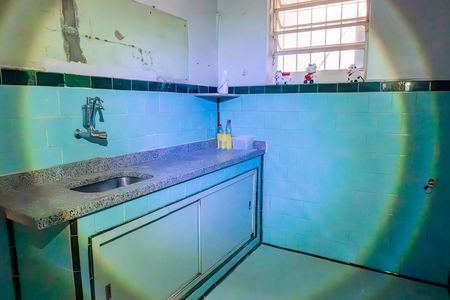 Casa à venda com 73m², 2 quartos e 1 vaga