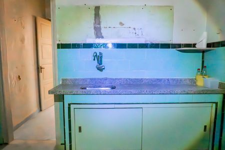 Casa à venda com 73m², 2 quartos e 1 vaga
