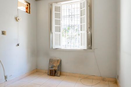 Casa à venda com 73m², 2 quartos e 1 vaga