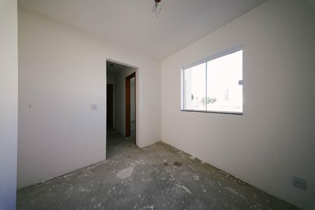 Apartamento à venda com 2 quartos, 42m² em Vila Santana, São Paulo