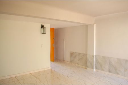 Casa para alugar com 2 quartos, 42m² em Setor Central, Goiânia
