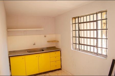 Casa para alugar com 2 quartos, 42m² em Setor Central, Goiânia