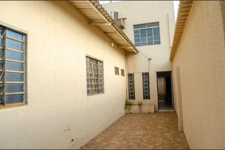 Casa para alugar com 2 quartos, 42m² em Setor Central, Goiânia