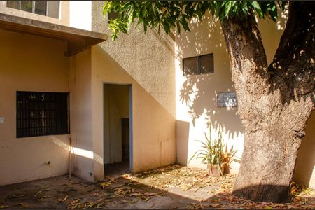 Casa para alugar com 42m², 2 quartos e 2 vagas