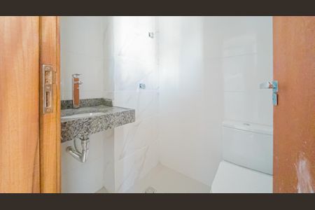 Banheiro de apartamento à venda com 2 quartos, 37m² em Vila Santana, São Paulo
