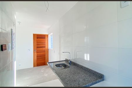 Cozinha de apartamento à venda com 2 quartos, 46m² em Vila Santana, São Paulo