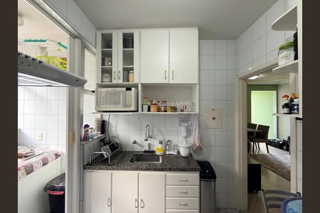Cozinha de apartamento à venda com 3 quartos, 70m² em Castelo, Belo Horizonte