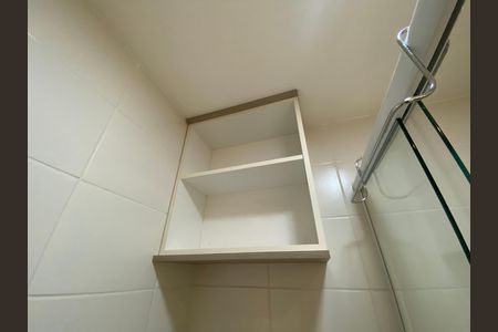 Banheiro Social de apartamento para alugar com 2 quartos, 61m² em Vila Buarque, São Paulo