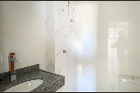 Banheiro de apartamento à venda com 2 quartos, 36m² em Vila Santana, São Paulo