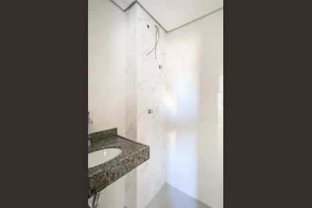 Banheiro de apartamento à venda com 2 quartos, 36m² em Vila Santana, São Paulo