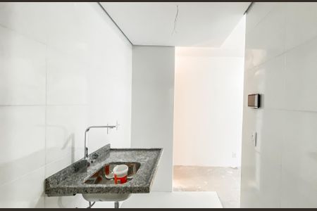 Cozinha de apartamento à venda com 2 quartos, 37m² em Vila Santana, São Paulo