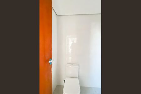 Banheiro de apartamento à venda com 2 quartos, 36m² em Vila Santana, São Paulo