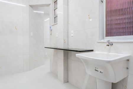 Apartamento para alugar com 58m², 2 quartos e sem vaga