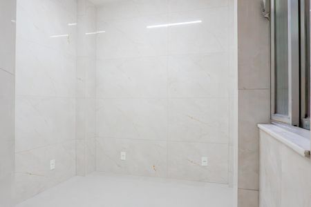 Apartamento para alugar com 58m², 2 quartos e sem vaga
