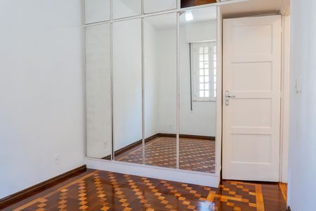 Apartamento para alugar com 58m², 2 quartos e sem vaga