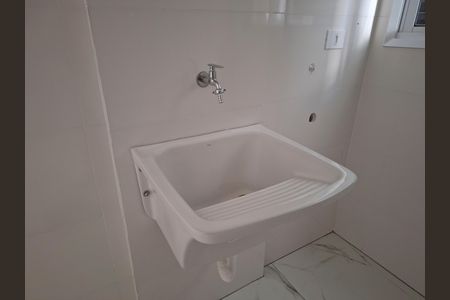 Apartamento à venda com 27m², 1 quarto e sem vagaÁrea de Serviço
