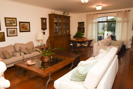 Apartamento à venda com 285m², 3 quartos e 3 vagas Apartamento à venda com 285m², 3 quartos e 3 vagasSala