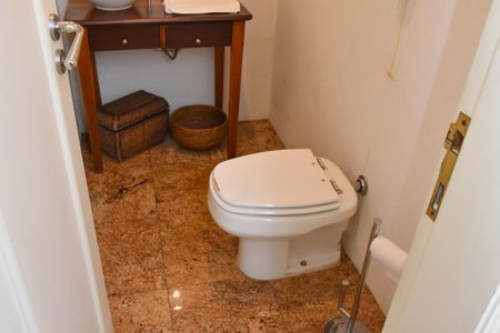 Lavabo de apartamento à venda com 3 quartos, 285m² em Bela Vista, Jundiaí