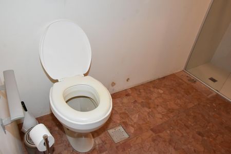 Apartamento à venda com 285m², 3 quartos e 3 vagas Apartamento à venda com 285m², 3 quartos e 3 vagasBanheiro Social
