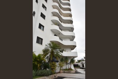 detalhe fachada do predio de apartamento à venda com 3 quartos, 285m² em Bela Vista, Jundiaí