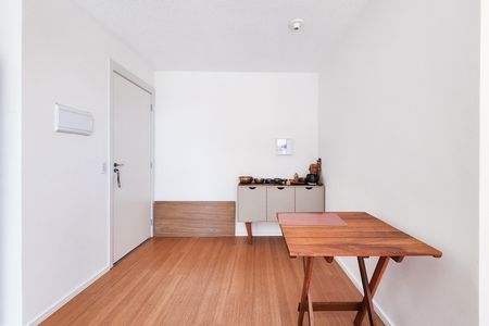 Apartamento para alugar com 47m², 2 quartos e 1 vaga Apartamento para alugar com 47m², 2 quartos e 1 vagaSala