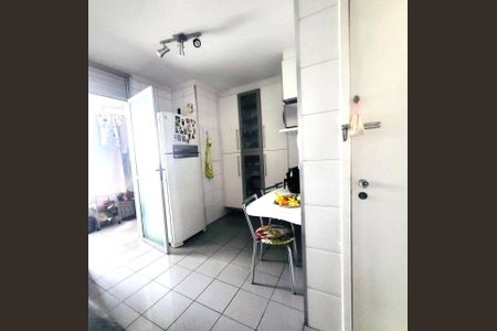 Apartamento à venda com 3 quartos, 116m² em Pompeia, São Paulo