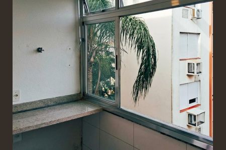 Apartamento para alugar com 81m², 2 quartos e 1 vaga Apartamento para alugar com 81m², 2 quartos e 1 vagaCozinha