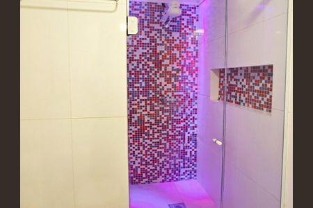 Apartamento para alugar com 81m², 2 quartos e 1 vaga Apartamento para alugar com 81m², 2 quartos e 1 vagaBanheiro