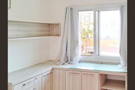 Apartamento para alugar com 81m², 2 quartos e 1 vaga Apartamento para alugar com 81m², 2 quartos e 1 vagaQuarto