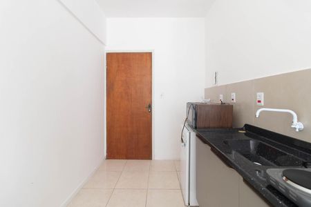 Cozinha de apartamento para alugar com 1 quarto, 28m² em Menino Deus, Porto Alegre