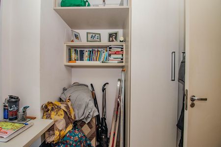 Apartamento à venda com 71m², 2 quartos e 1 vagaQuarto 1