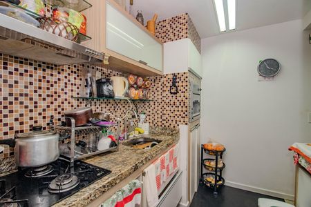 Cozinha e Área de Serviço de apartamento à venda com 2 quartos, 71m² em Bom Jesus, Porto Alegre