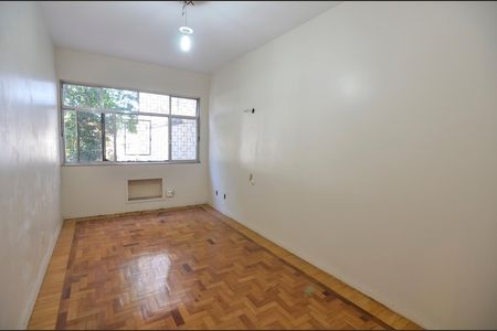 Casa à venda com 300m², 4 quartos e 2 vagas Casa à venda com 300m², 4 quartos e 2 vagasQuarto 3