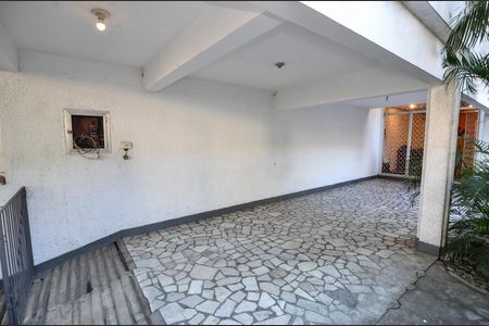 Área externa de casa à venda com 4 quartos, 300m² em Maracanã, Rio de Janeiro