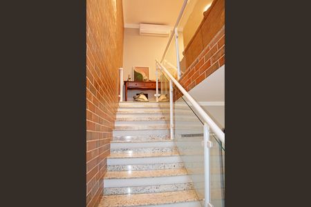 Casa de Condomínio à venda com 3 quartos, 230m² em Santa Cruz, Valinhos