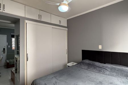 Quarto de apartamento para alugar com 1 quarto, 49m² em Gonzaga, Santos