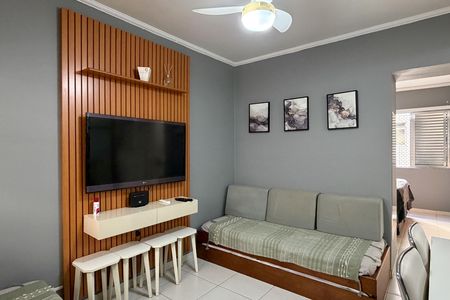 Sala de apartamento para alugar com 1 quarto, 49m² em Gonzaga, Santos