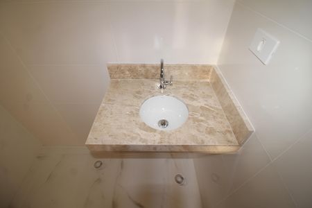 Apartamento à venda com 32m², 2 quartos e sem vagaBanheiro
