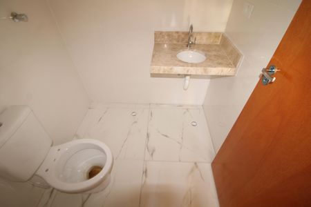Apartamento à venda com 32m², 2 quartos e sem vagaBanheiro