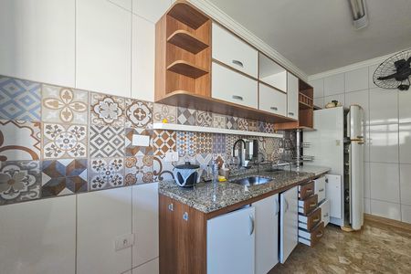 Apartamento para alugar com 2 quartos, 110m² em Barra Funda, Guarujá
