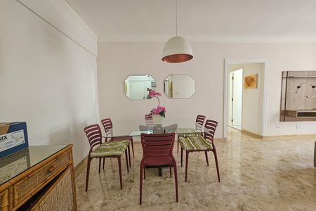 Apartamento para alugar com 110m², 2 quartos e 1 vaga