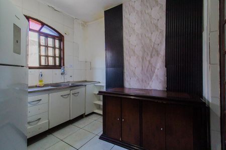 Casa para alugar com 100m², 2 quartos e 1 vaga