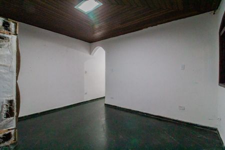 Casa para alugar com 100m², 2 quartos e 1 vaga